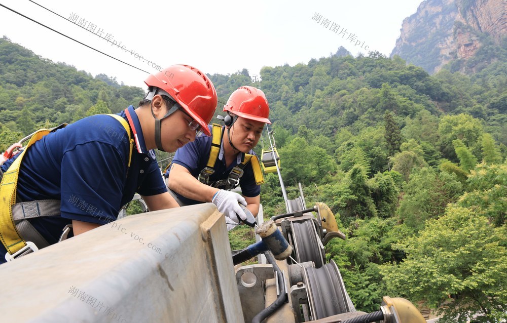 张家界 索道 检查 安全
