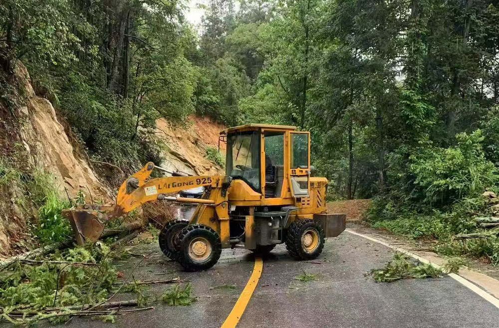 抢修 道路 保障 畅通 强降雨 垮方