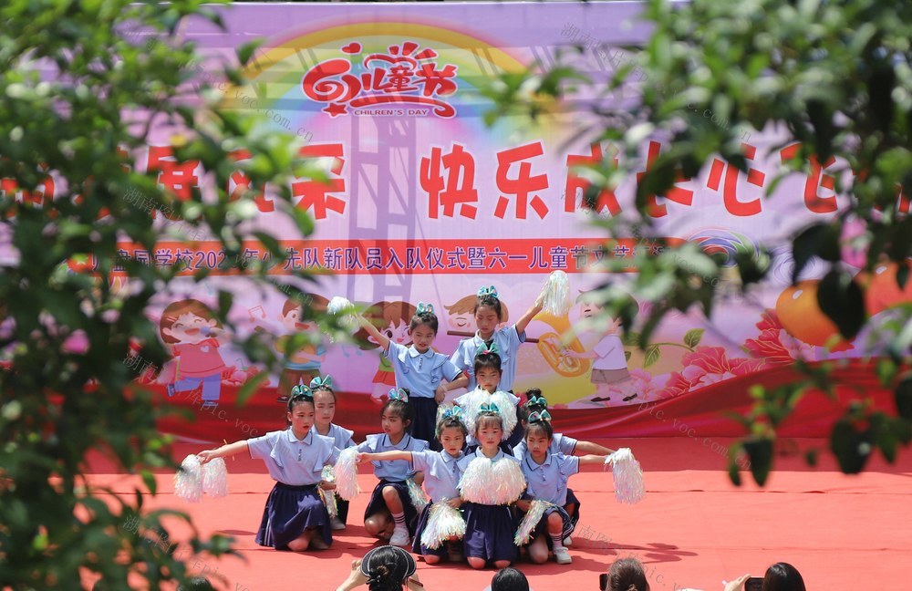 归盘园学校 六一儿童节 载歌载舞
