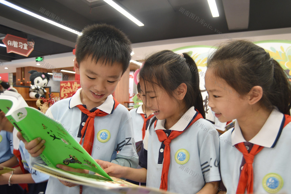 嘉禾：假日书香 乐享“六一”