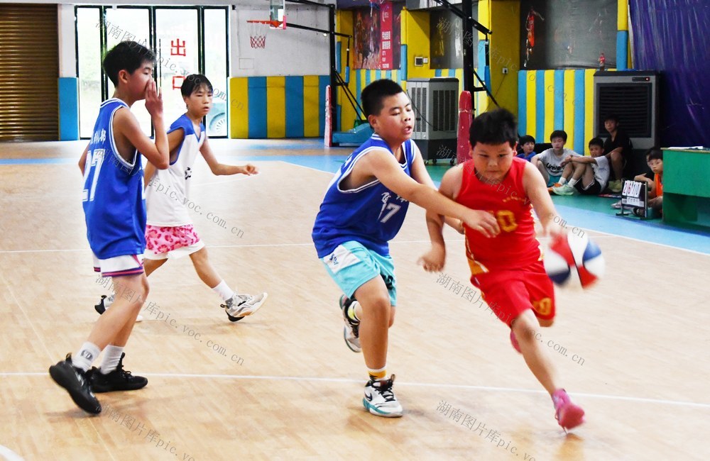 多彩假期  别样快乐