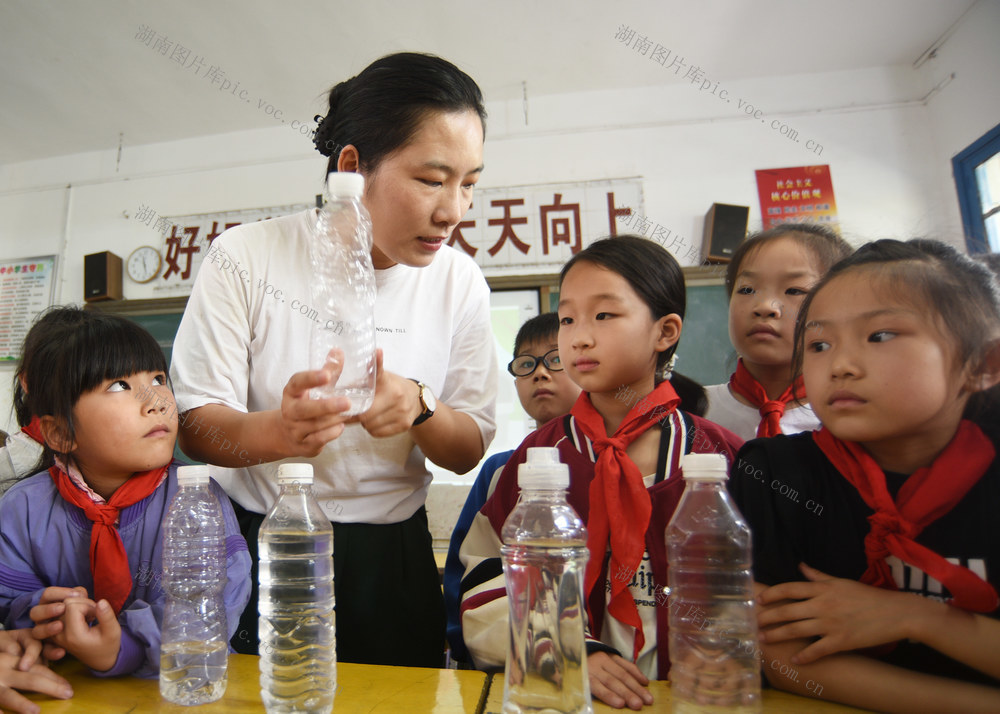 嘉禾：保护环境 从小做起