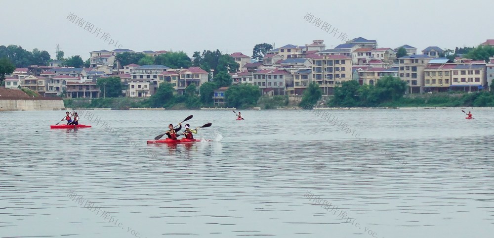 苦练技能 力争佳绩