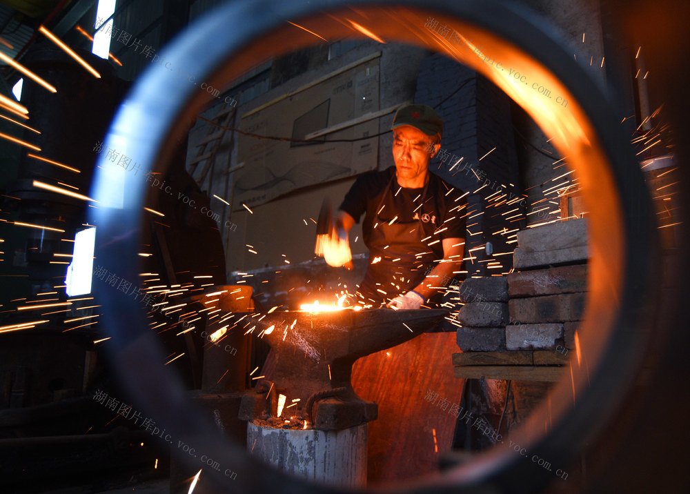 嘉禾：锻造产业铸发展