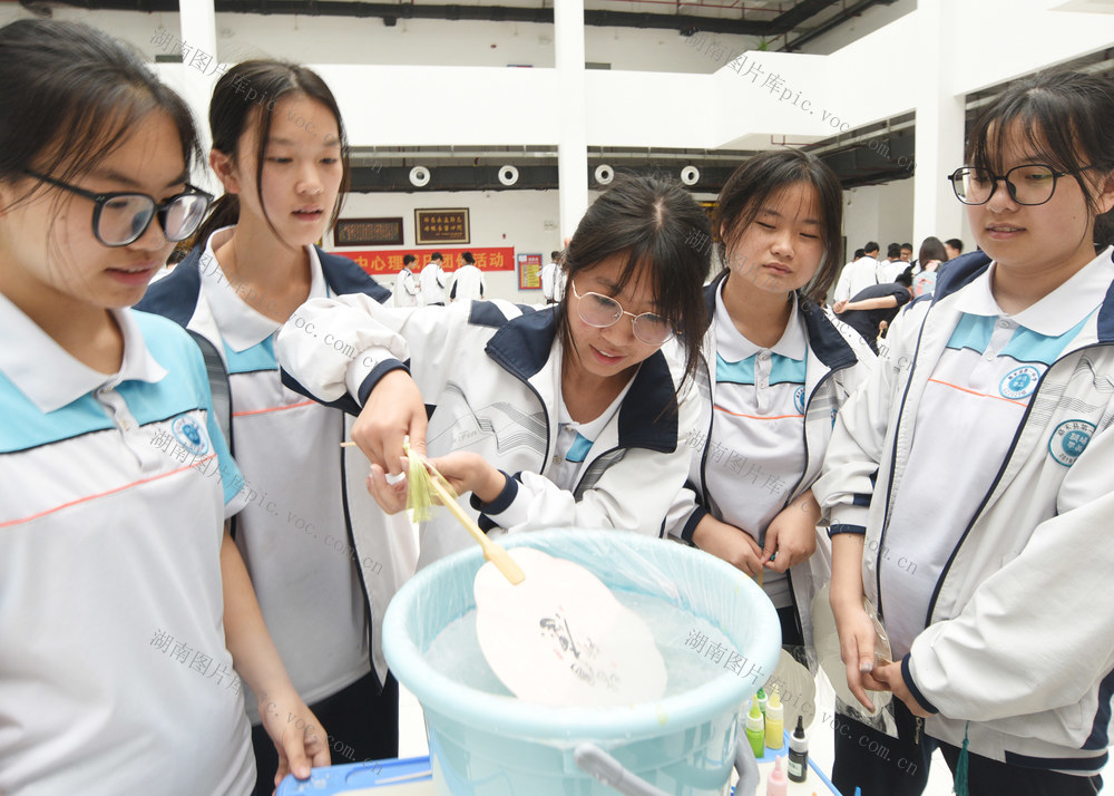 嘉禾：心理减压助成长

