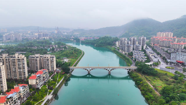 烟雨  山水  城市  画卷