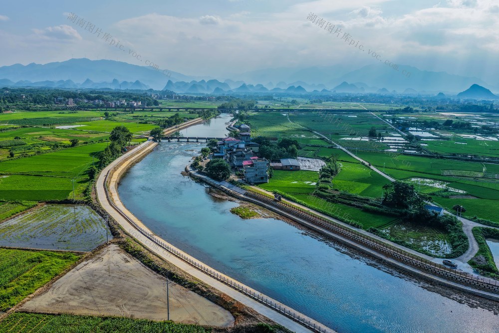 治理濂溪河 打造幸福河湖
道县