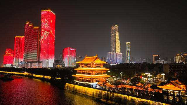 长沙沿江夜景