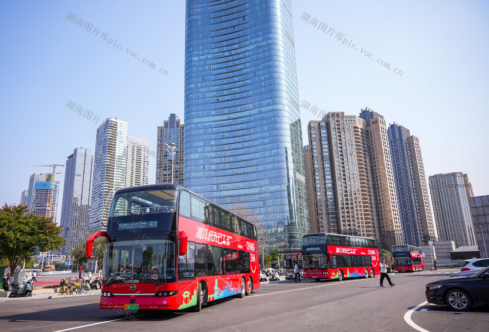 长沙湘江观光巴士