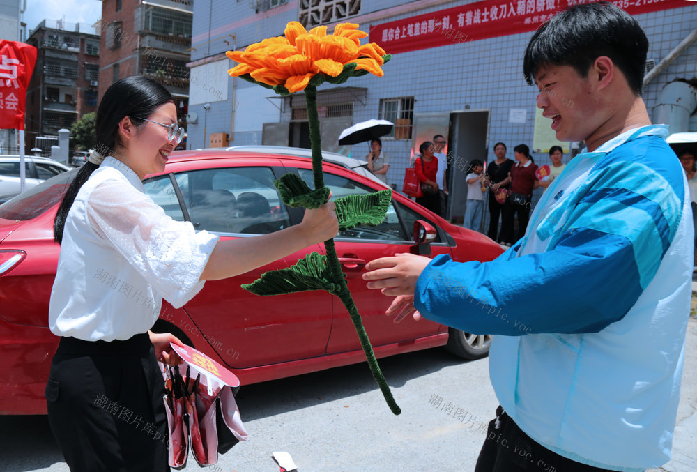 湖南桂东 1010名学子 高考