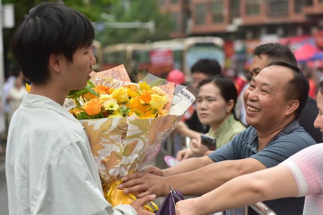 高考  祝福  亲情  爱心