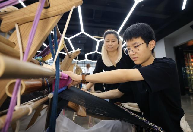 土家族织锦 非遗 研学