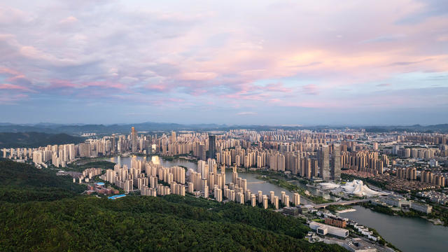 长沙湘江新区梅溪湖