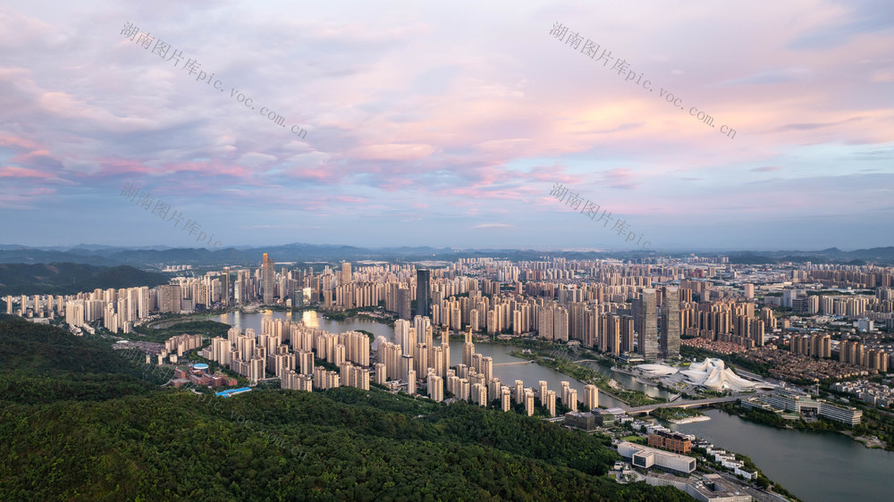 长沙湘江新区梅溪湖