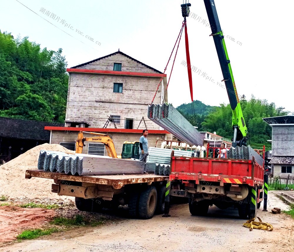 公路 护栏 安全