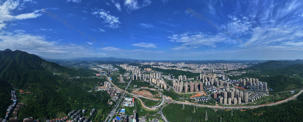 航拍  湖南  郴州市  城区  台风  “蝴蝶”天空  高原蓝