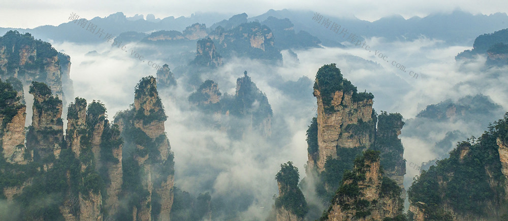 2020年11月17日拍摄于湖南省张家界市