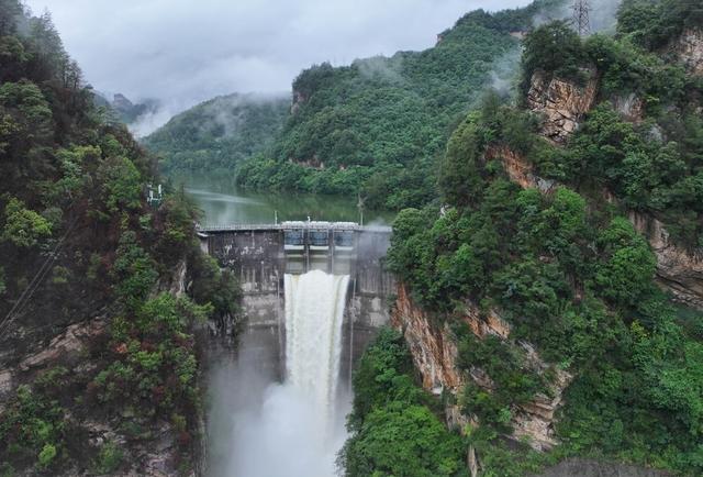 开闸 泄流 防汛 张家界