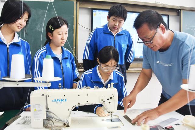  “订单式”职教育人才