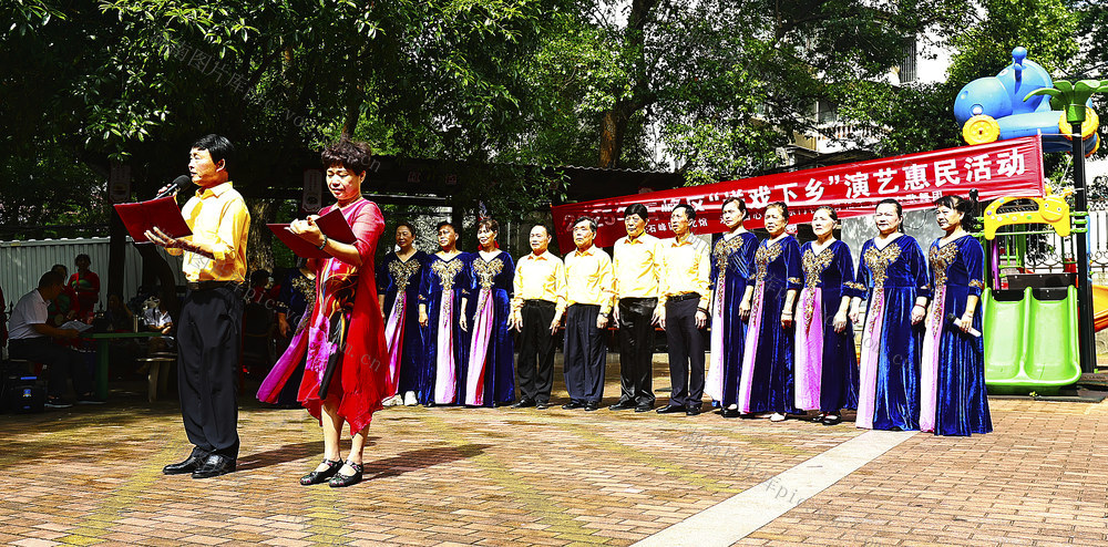 唱红歌，迎党生