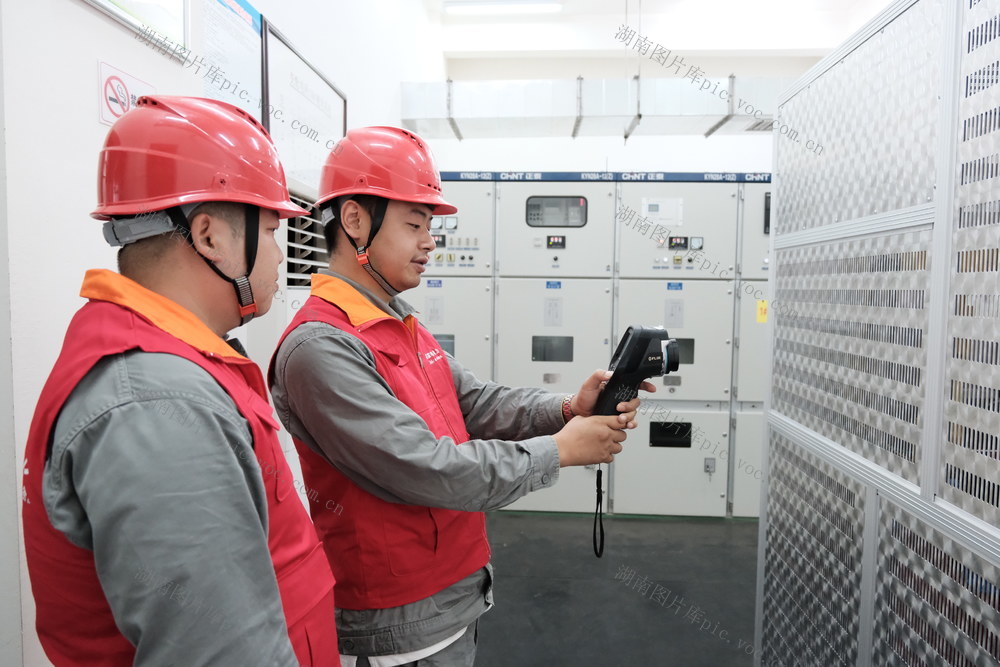 供电 巡检 安全 降雨