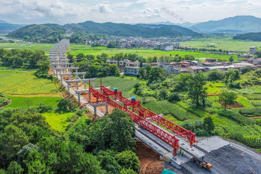 高速
交通
道县