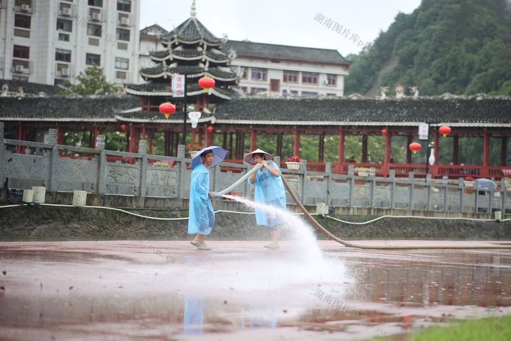 灾后自救、洪水、清淤、保畅、暴雨