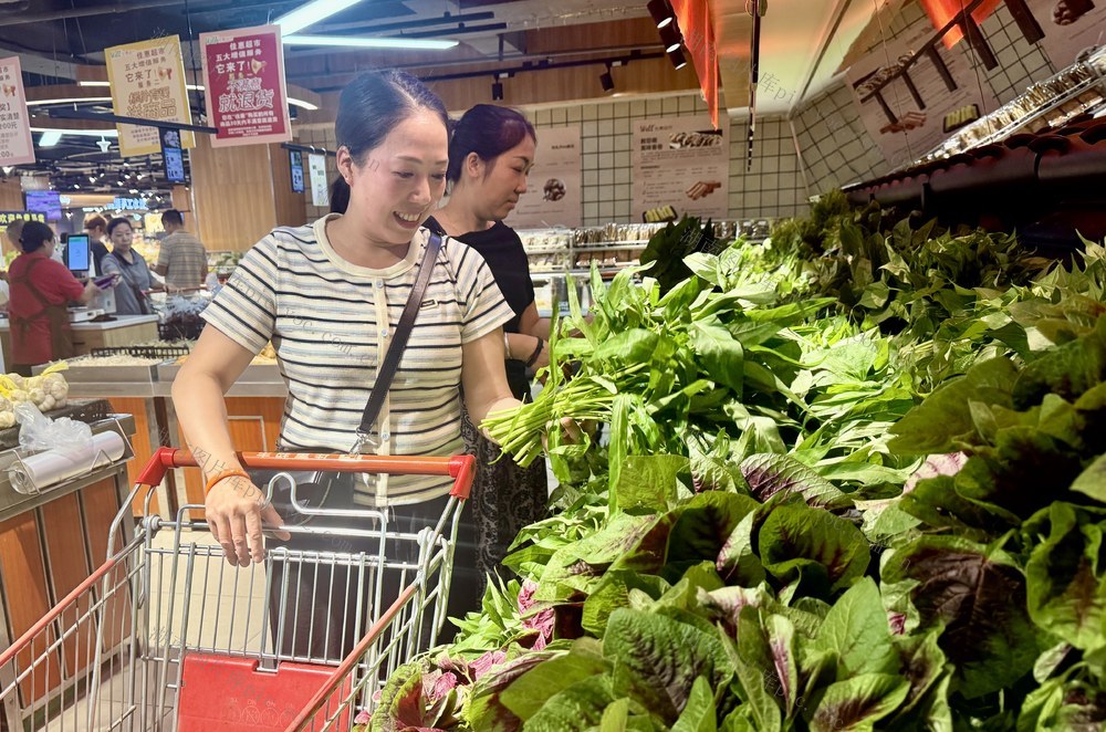 保障市民“菜篮子”稳满
