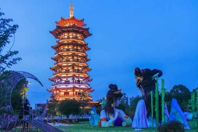 洋湖 湿地 灯展 施工 长沙 光影奇幻夜 公园 二期 