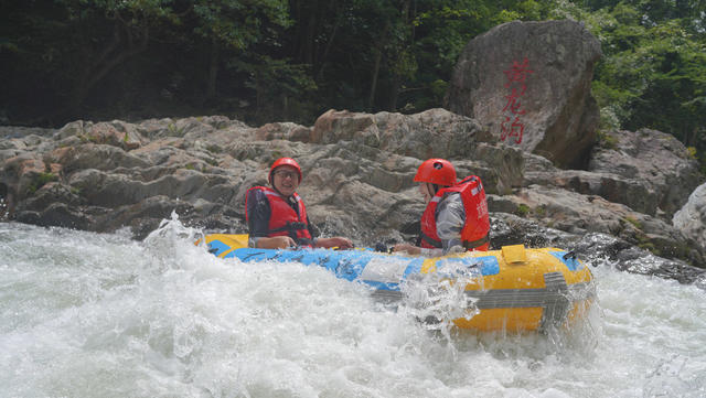 漂流  龙底河  游客  清凉