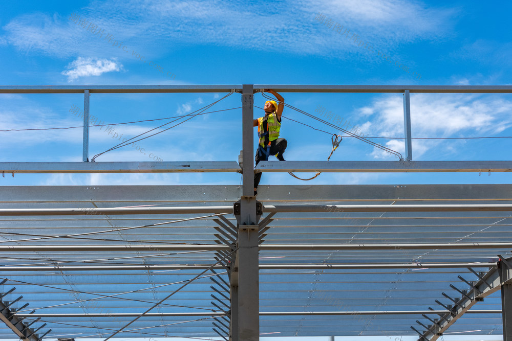 项目建设 战高温 安全施工 户外作业