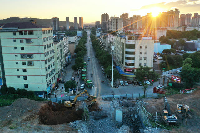 铁路桥 拆除 路面改造 中转库