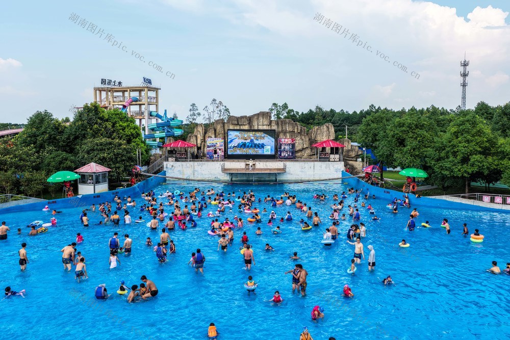 亲水
戏水
道县