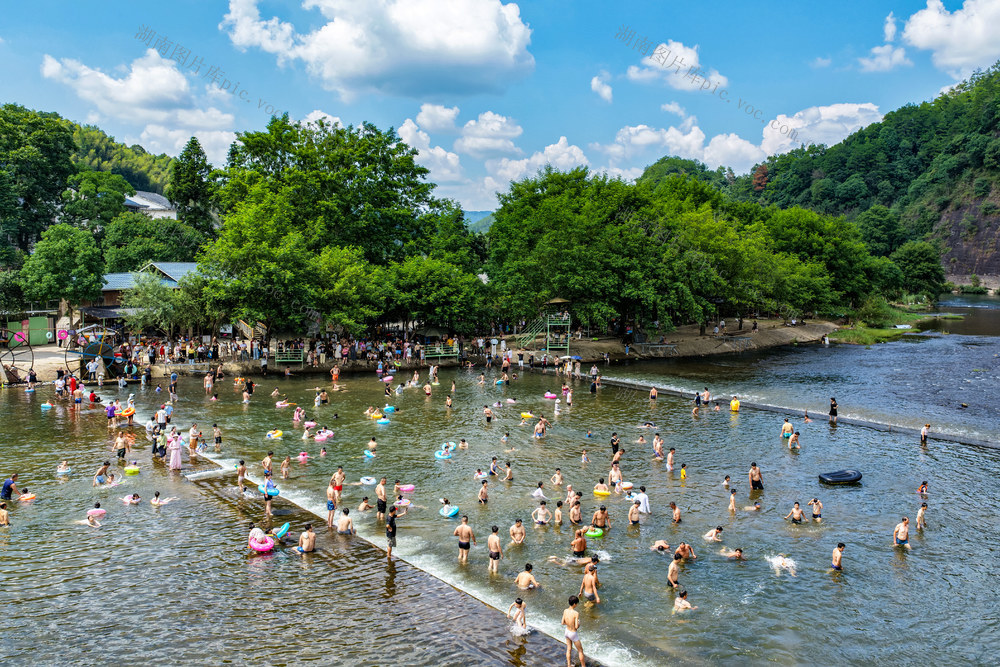 水 清凉 夏日 玩水 玉带河