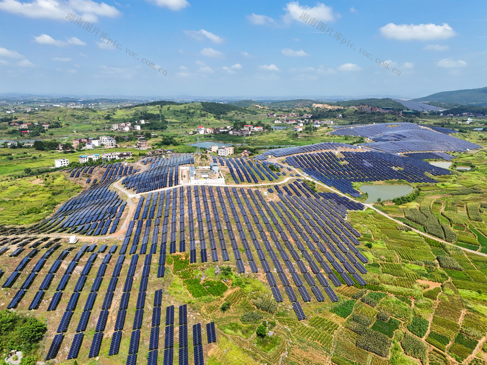 光伏  产业  绿色  能源  环保  低碳