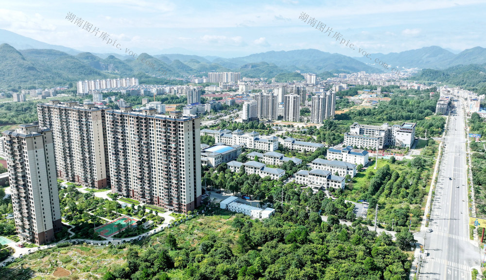 人民城市  发展 理念 生态 宜居 生产 生活 布局 
