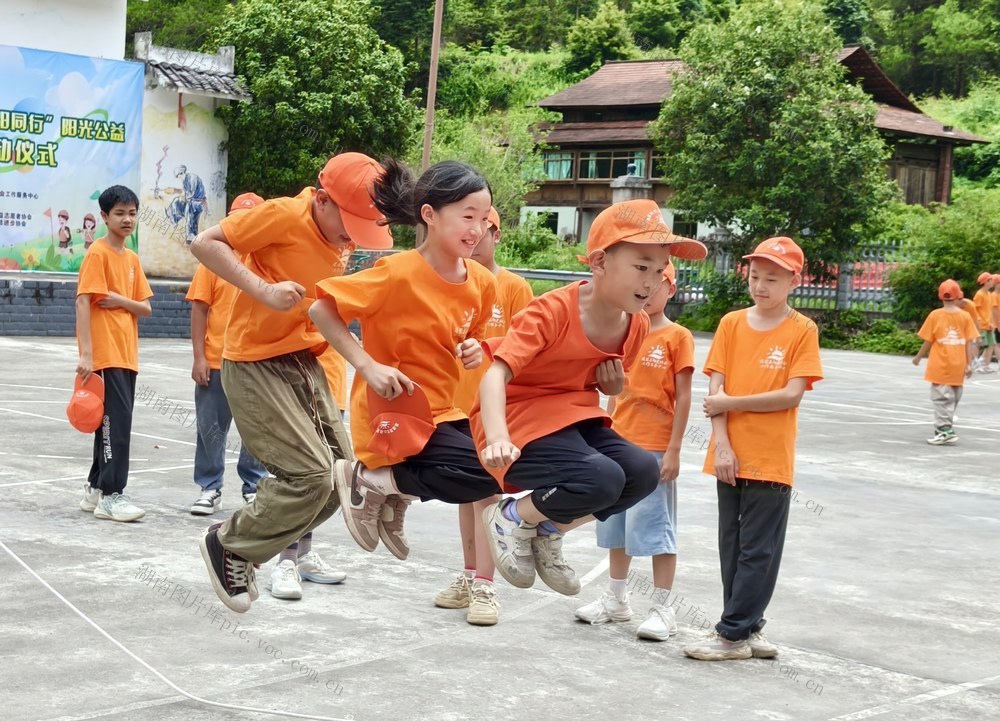 乐享“暑时光”
