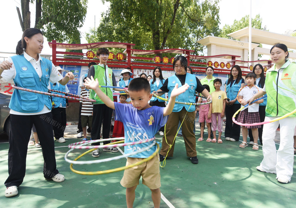 嘉禾：志愿服务  乐享暑假