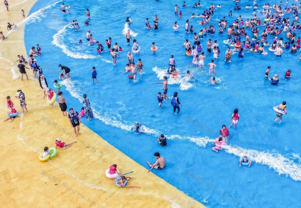 入伏
道县
戏水
