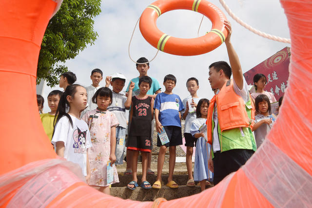嘉禾：“防溺水”宣传进乡村