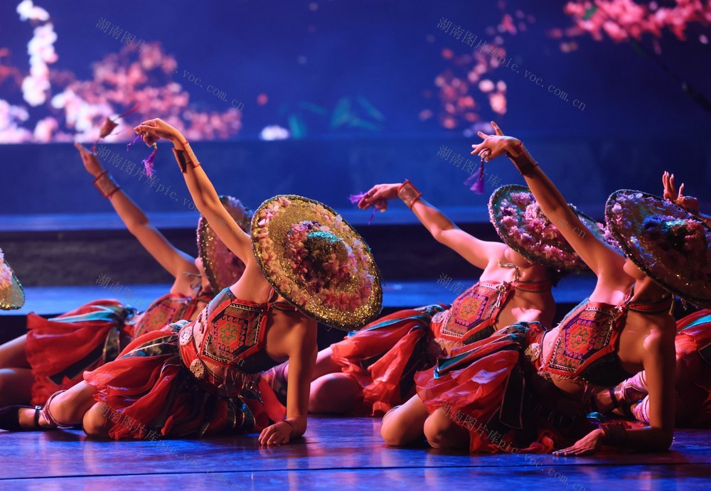 张家界魅力湘西 暑期  旅游