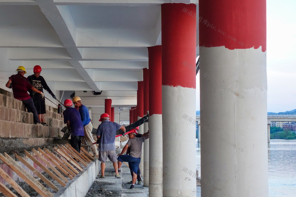 错时施工保进度