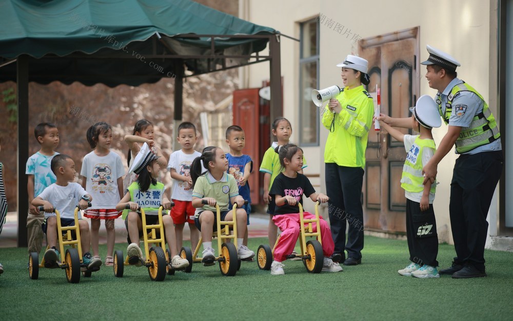 安全、教育、交通、公益课堂、交警