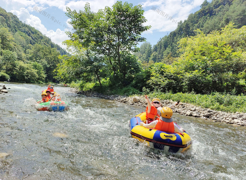 清凉 经济 增收 漂流 生态 乡村振兴