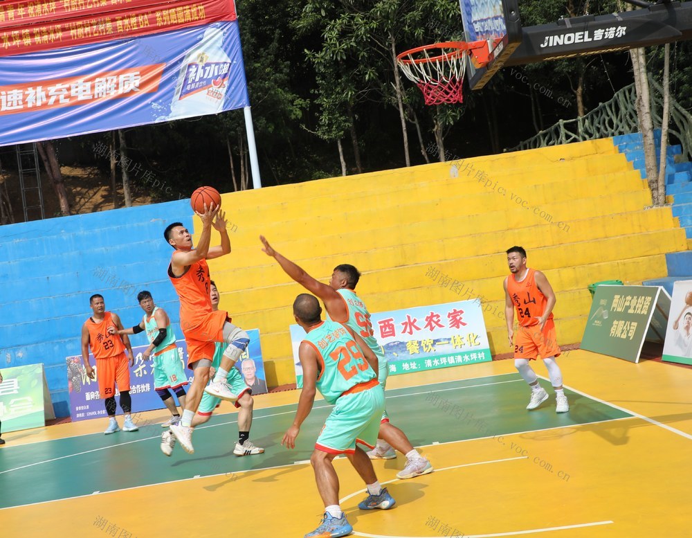 “村BA”点燃乡村夏日激情                  