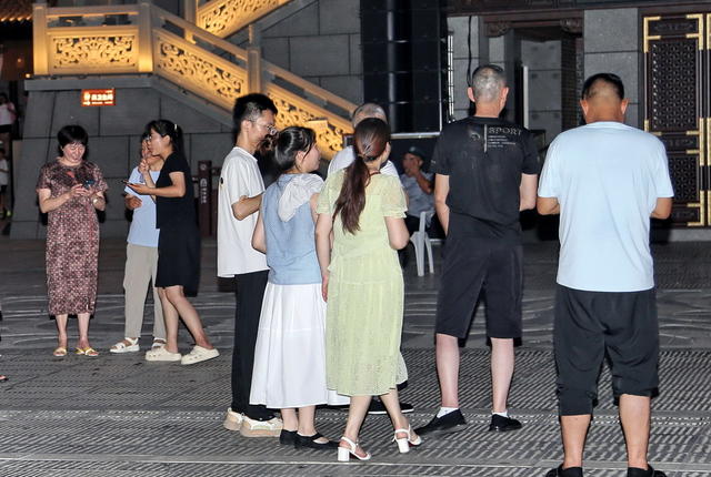益阳囗明清囗古巷囗游人囗多