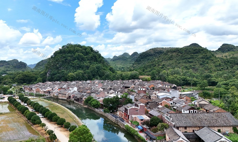  古村新颜留乡愁