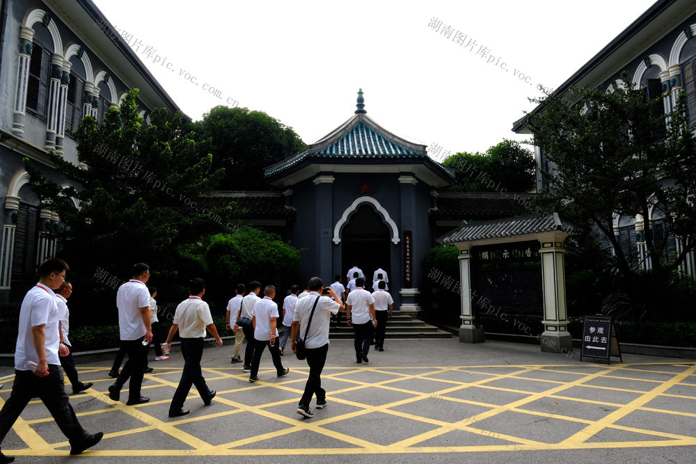 红色游持续火热