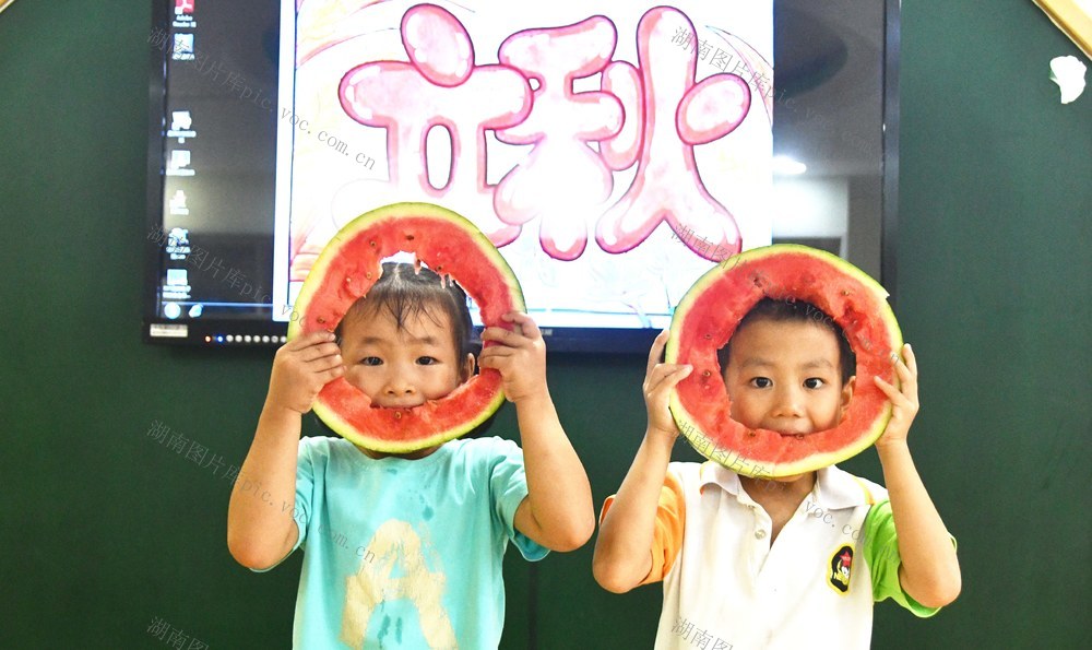 “啃秋”过立秋