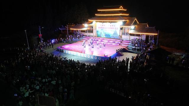 牙屯堡镇 周周乐